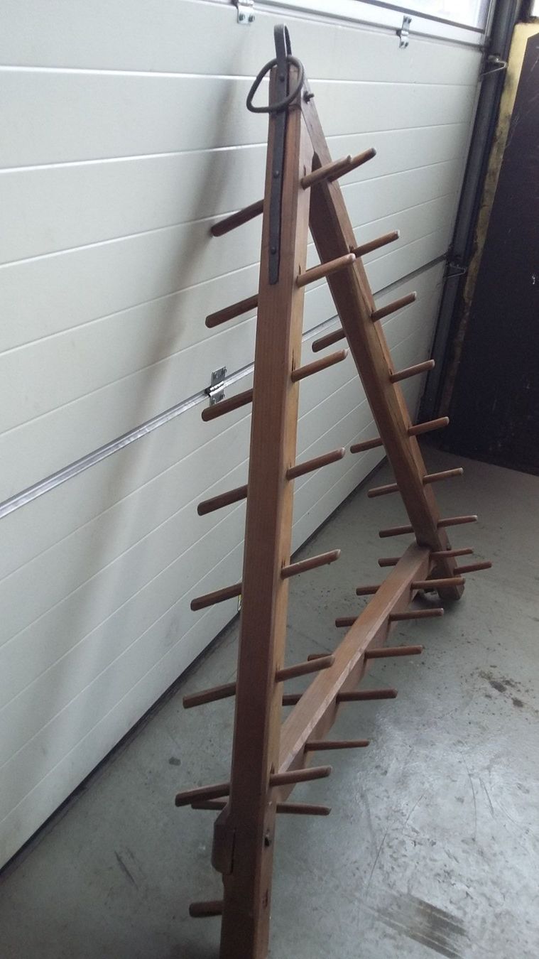 Guardaroba: Oldtimer Originelle Garderobe Kleiderständer Antike Egge – Usato da Dulliken venduto da Classiclerch4657