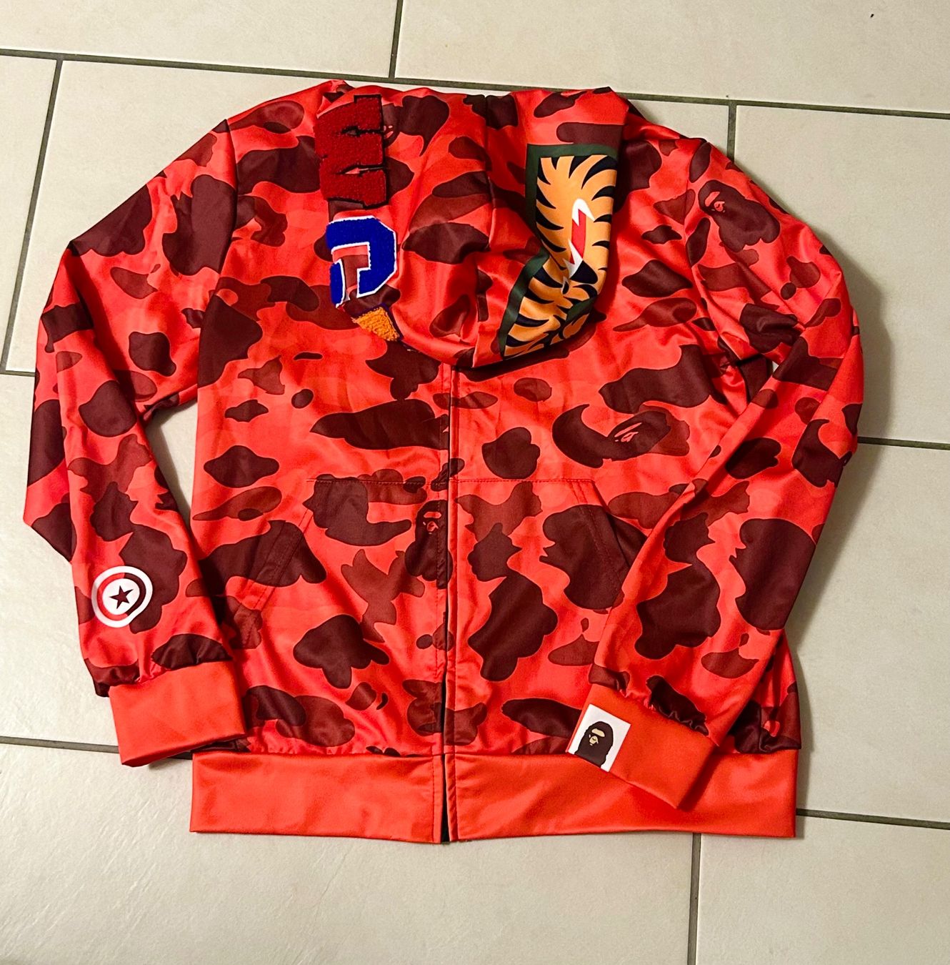 Giacche: Simil Bape zip Hoodie – Nuovo (secondo la descrizione) da Bellinzona venduto da RossoScarlatto 1