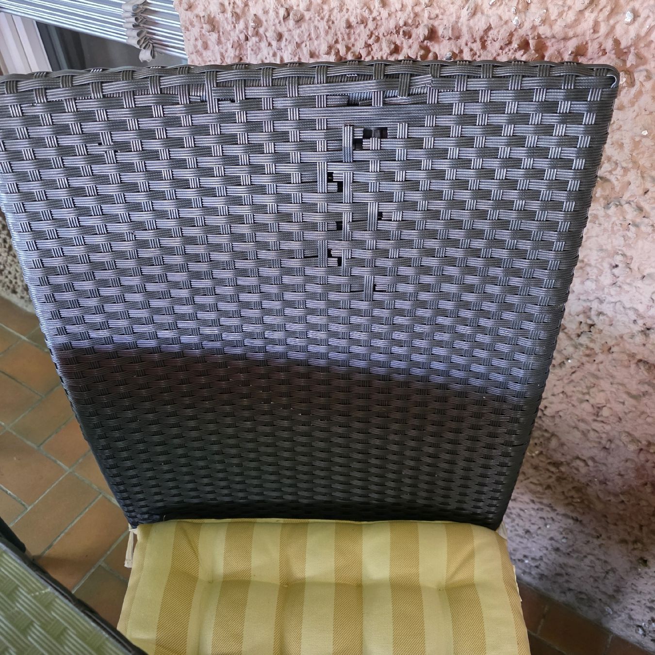 Set di tavolo e panche: Rattan Gartentisch mit 4 Stühlen – Usato da Winterthur venduto da mille89 4