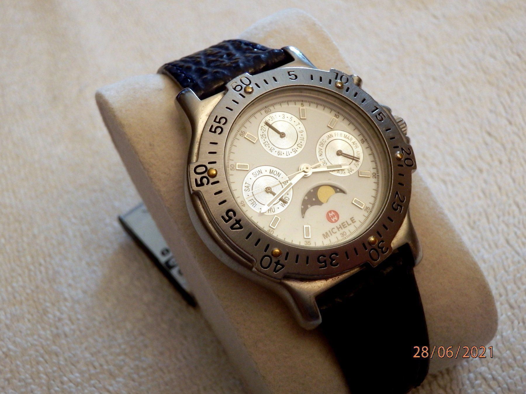 Montres: Michele, Tag, Woche, Monat, Mondphase – D'occasion à Ueberstorf par dinbau 2