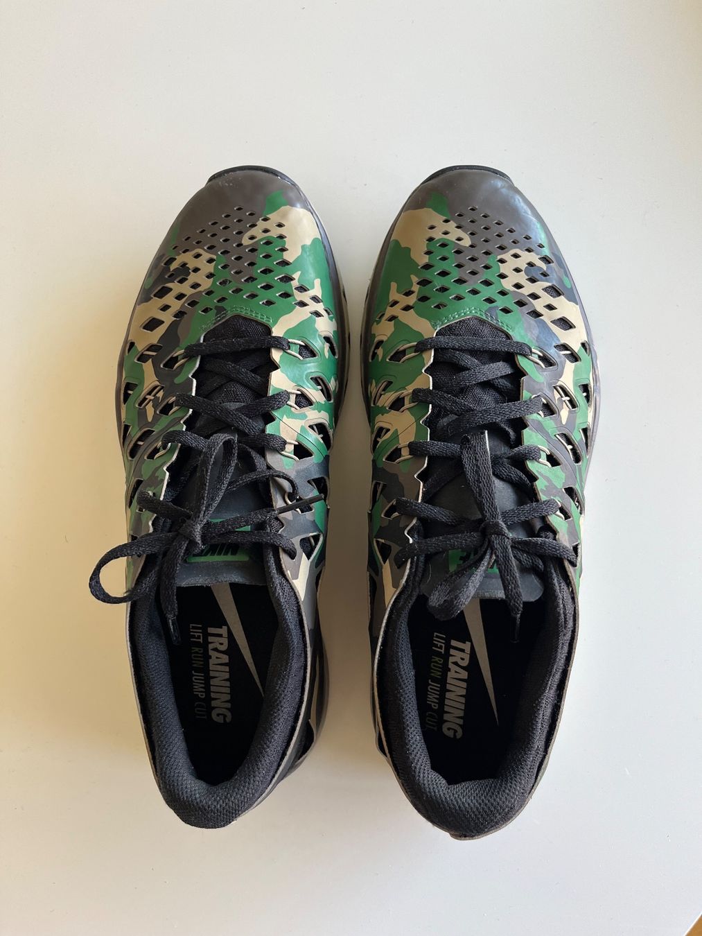 Nike Chaussures hommes: Nike Train Speed 4 Camo – D'occasion à Bern par TempusHelvetica 5