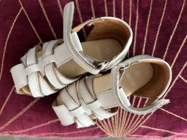 Süsse Okaidi Sandalen mit Gold