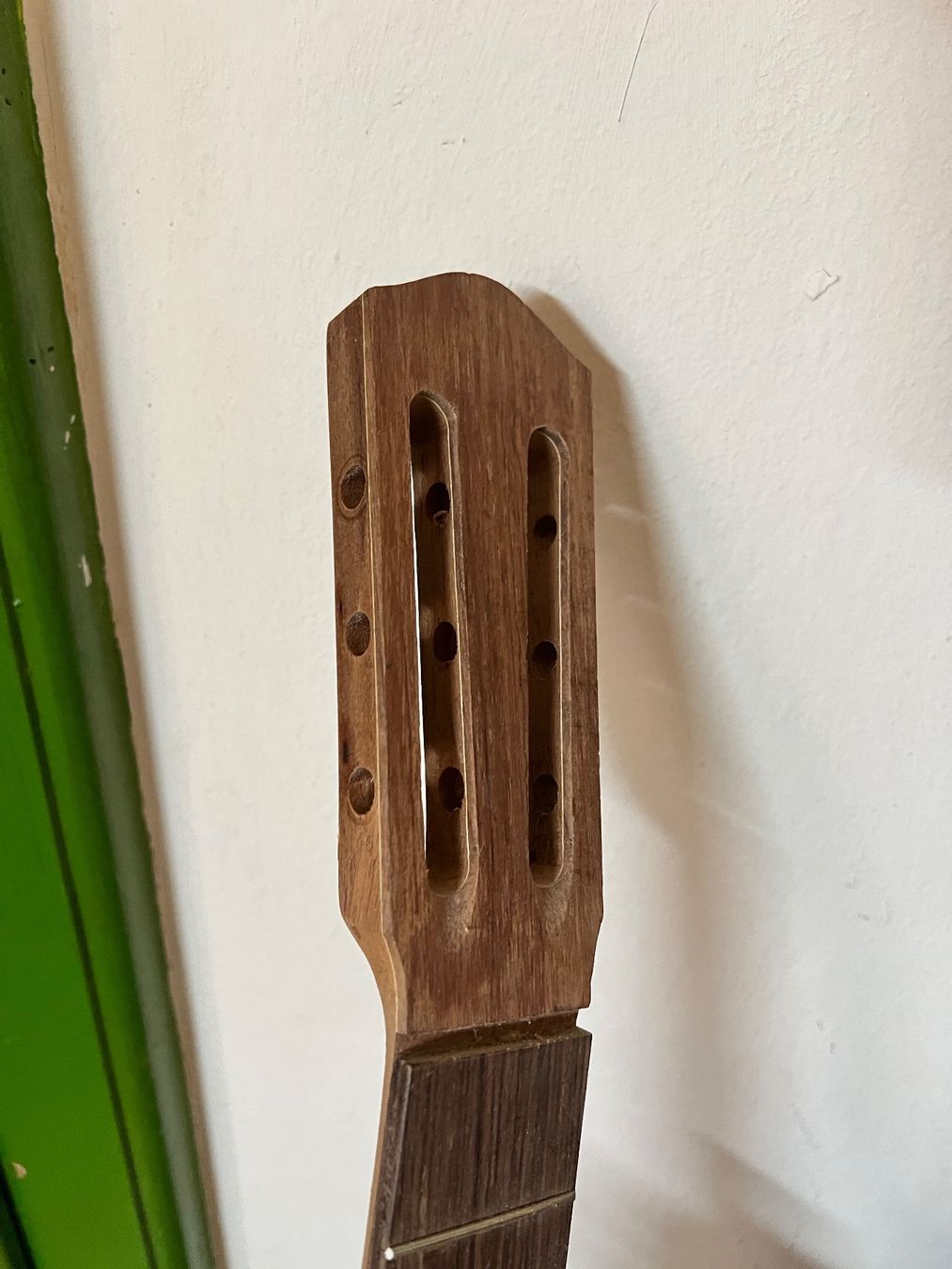 Instruments de musique: chitarra classica elettrica - elektro-klassische gitane – Défectueux à Minusio par Bolix 3