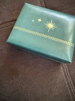 Perlenkette und Lila Perlenkette mit Mido Ocean Star Etui