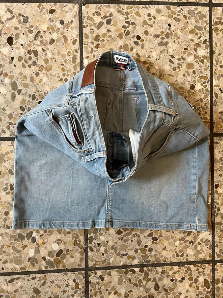 Tommy Hilfiger Gonne: Tommy Hilfiger Jeansrock Gr. S – Usato da Bad Zurzach venduto da Heugumper7 1
