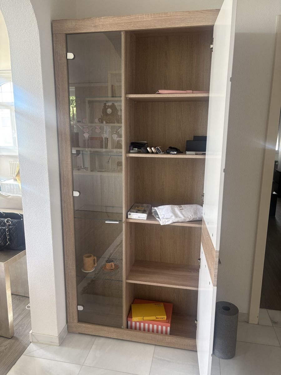 Conforama Vitrinen: Vitrine Kommode braun weiss  – Gebraucht aus Kilchberg ZH von ros_9x58 3