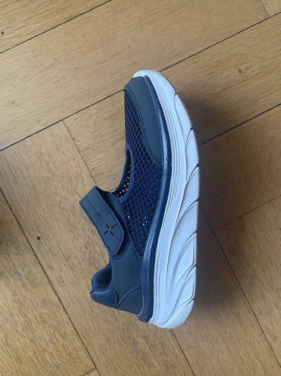 Scarpe da donna: Orthopädische Schuhe  – Usato da Bern venduto da Veronicapadurr 2