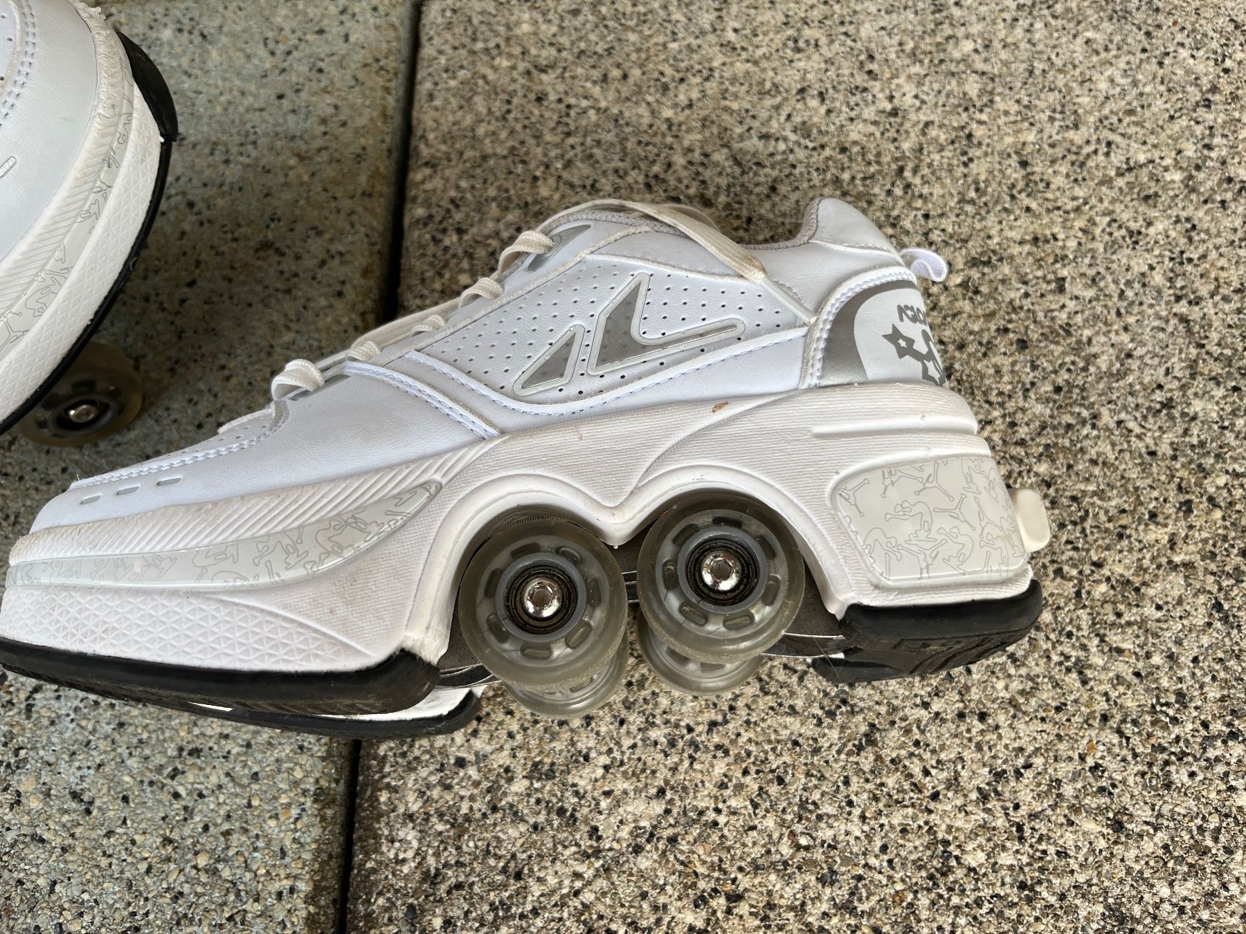 Pattini in linea & Pattini a rotelle: Rollschuhe, Turnschuh Grösse 35 – Usato da St.Pantaleon venduto da frodobi 1