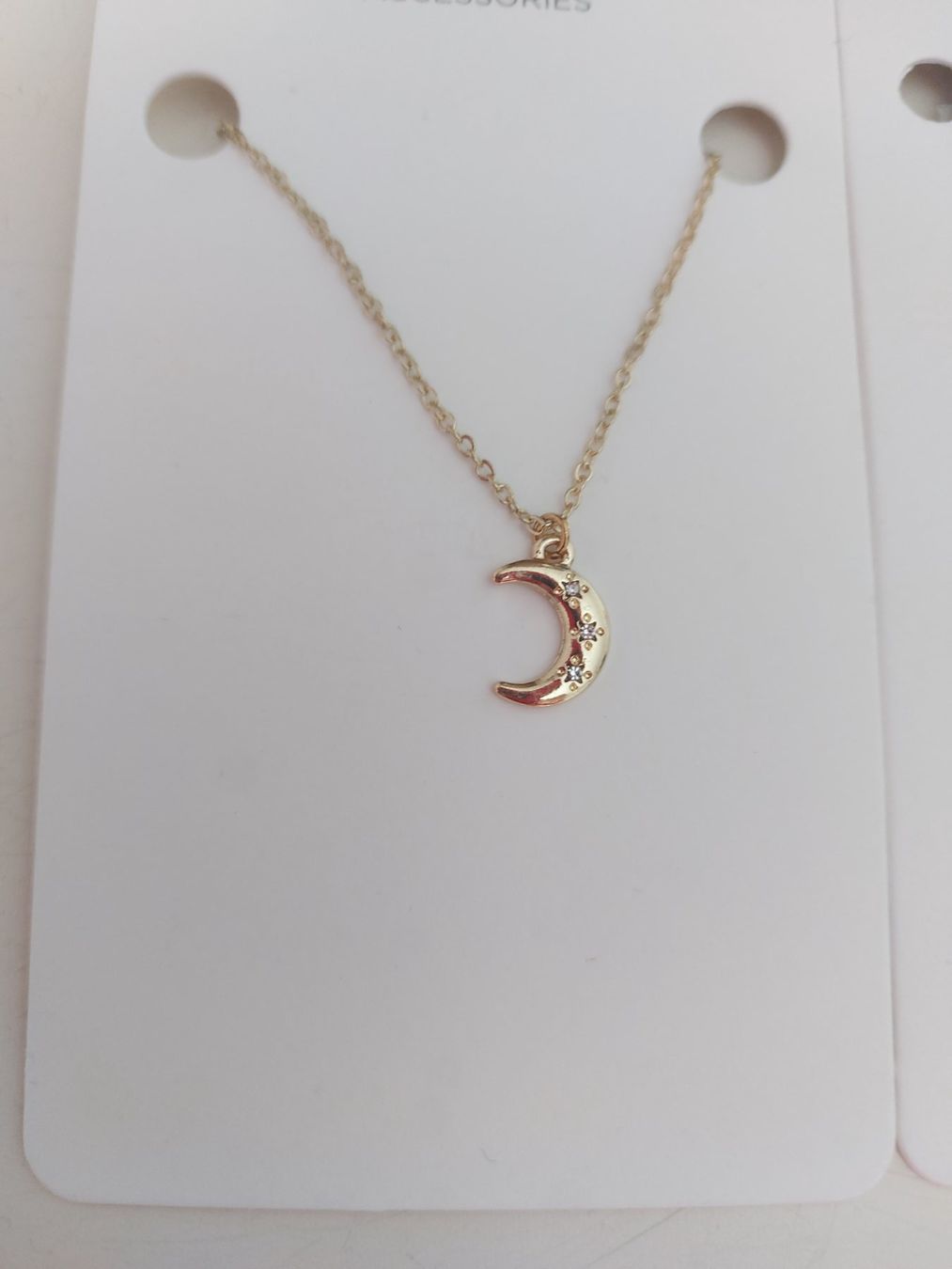 Catenine: Lot de colliers Pull and Bear lune étoile – Nuovo e nell'imballaggio originale da Le Mont-Pèlerin venduto da jux_x96b 1