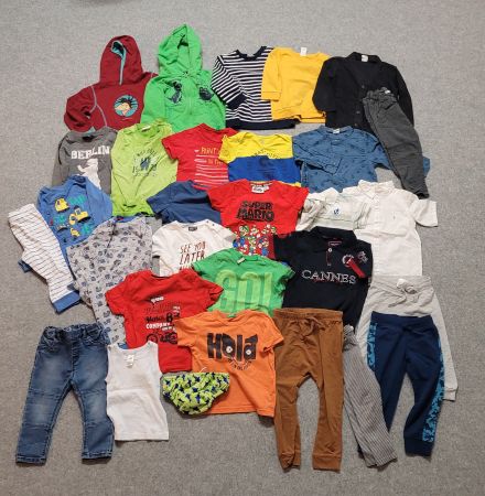 Grosses Kleiderpaket Jungs Grösse 86/92
