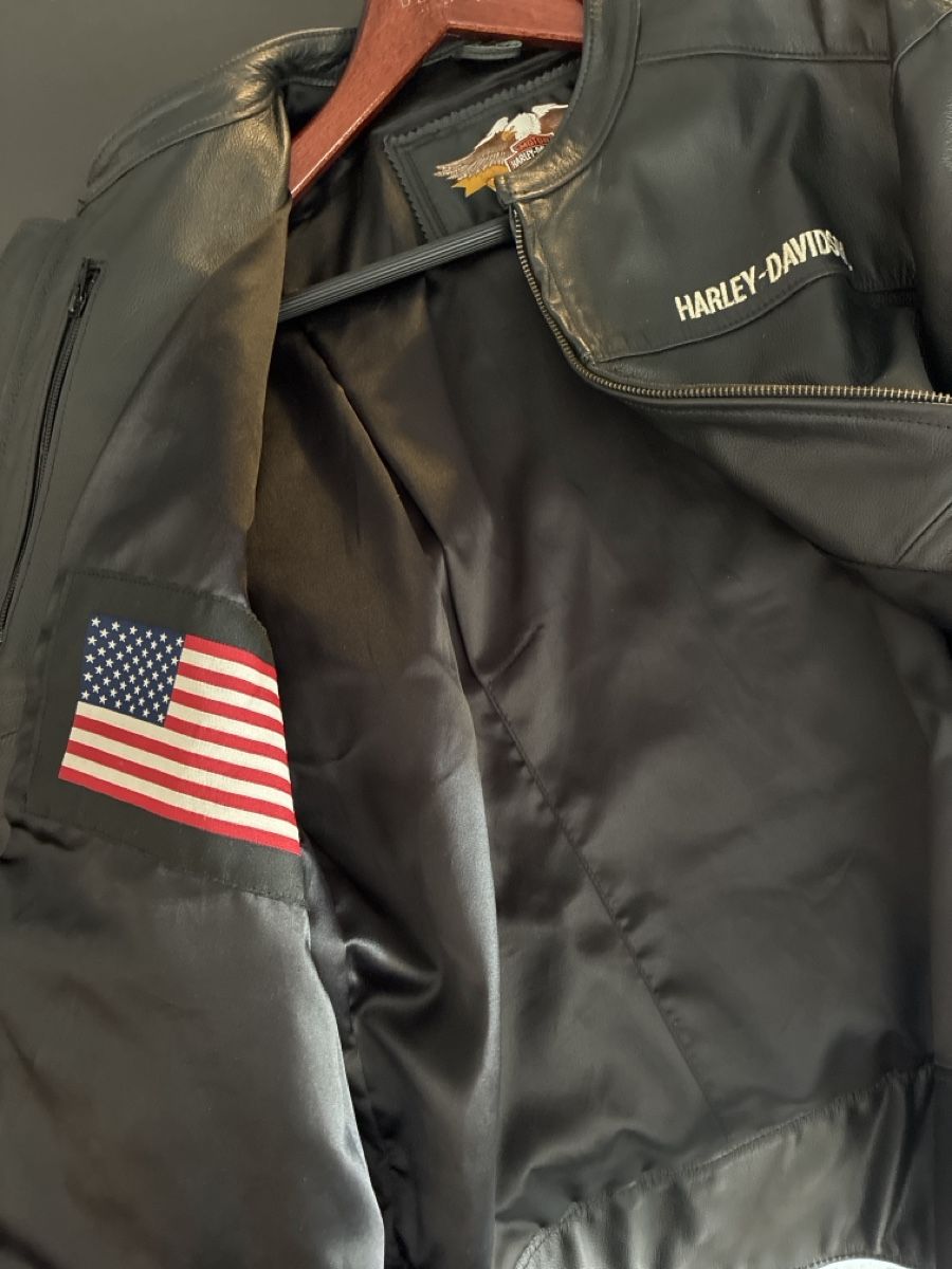 Harley-Davidson Giacche: Harley Davidson und Traders – Usato da Breil/Brigels venduto da Bergziege7165 3