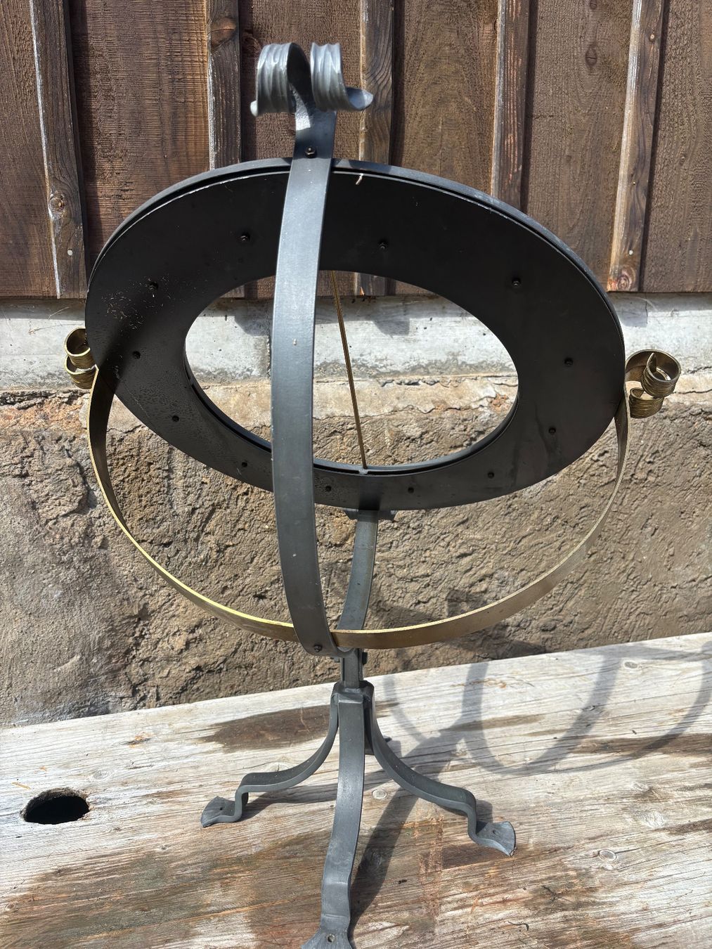 Alle Dekorationen: Dekorative Sonnenuhr mit Tierkreis – Gebraucht aus Lichtensteig von zeburex 1