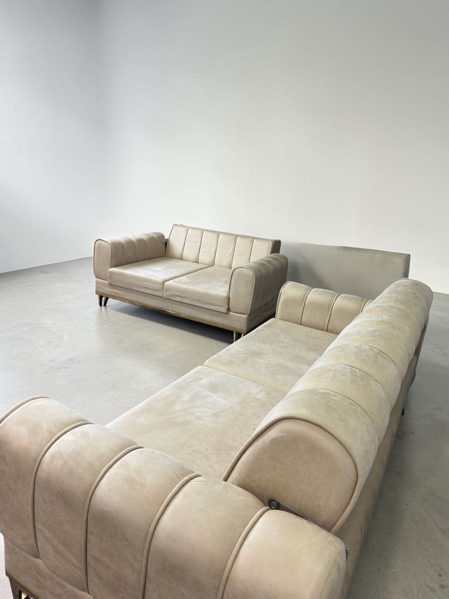 Sofas: 3-teiliges Wohnzimmer-Sofaset Sandbeige – D'occasion à Bachenbülach par Sofalab.swiss 2