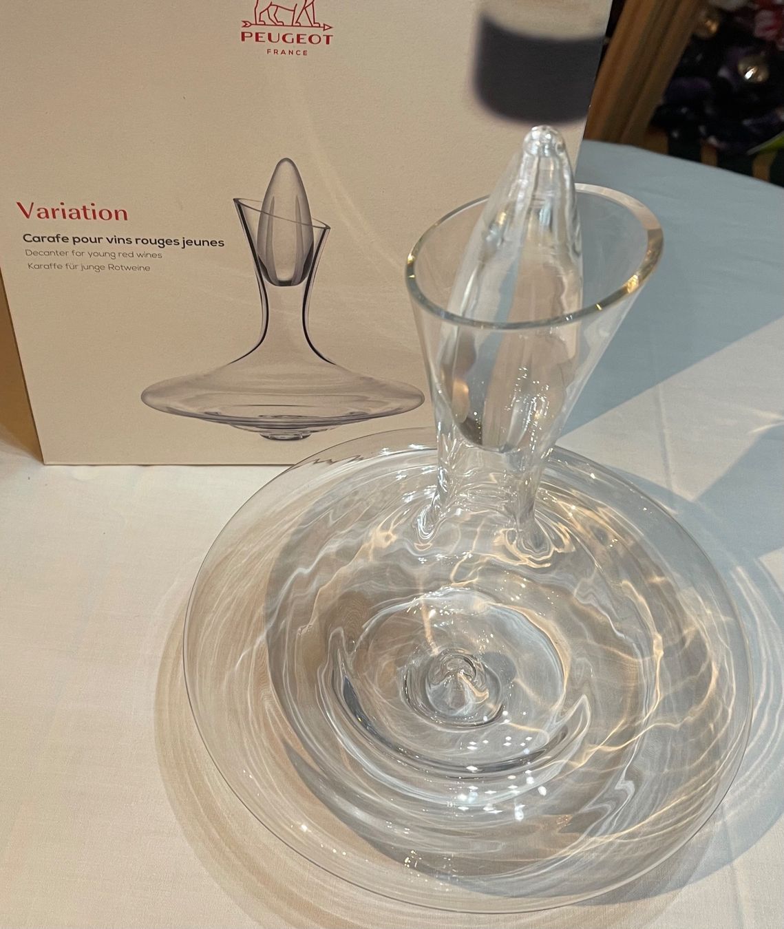 Karaffen: CARAFE PEUGEOT VARIATION 75 CL NEUVE – Neu und originalverpackt aus Vevey von lairdutemps