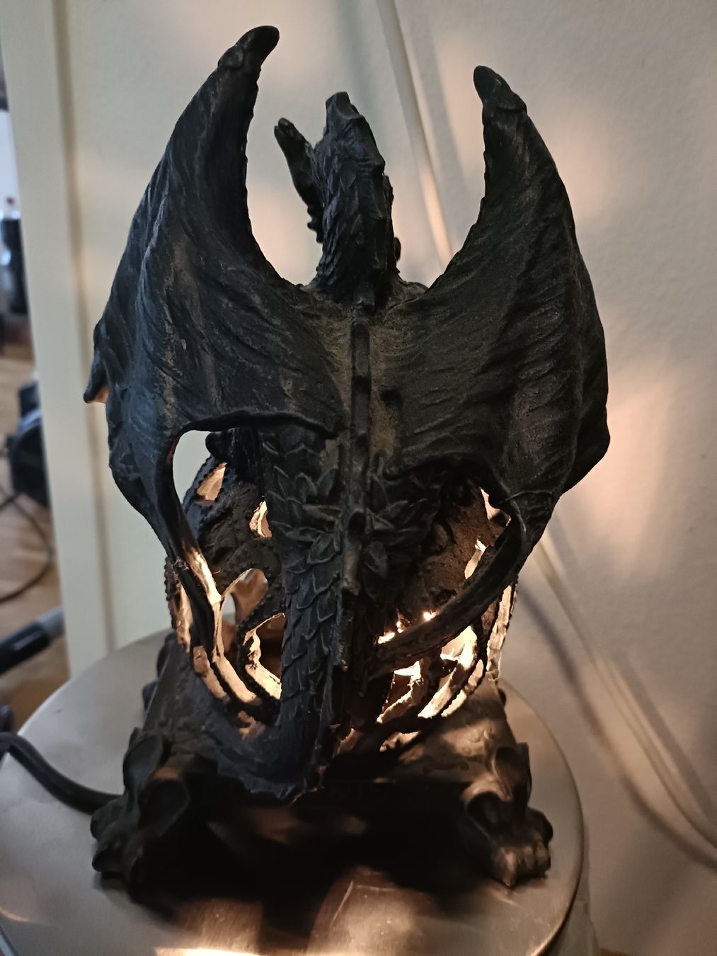 Tutte le decorazioni: Dekorative Drachen-Kugel Lampe – Usato da Schinznach Bad venduto da knucker 3