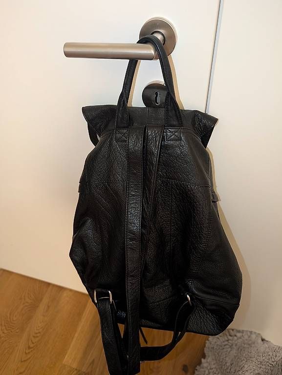 Rucksäcke: Echtleder Rucksack Day&Mood – Gebraucht aus Dübendorf von gar_5yv6 2