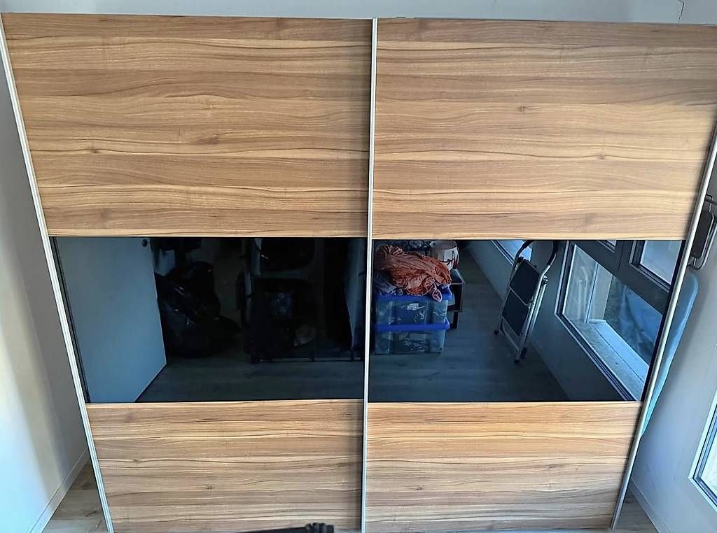 Armadi: Armoire  – Usato da Cournillens venduto da MotoRepaire