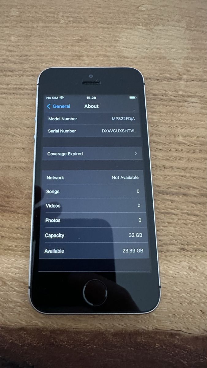 Apple Portables: iPhone SE 1.Gen 32GB grey – Neuf (Voir description) à Pfäffikon ZH par narteq 5