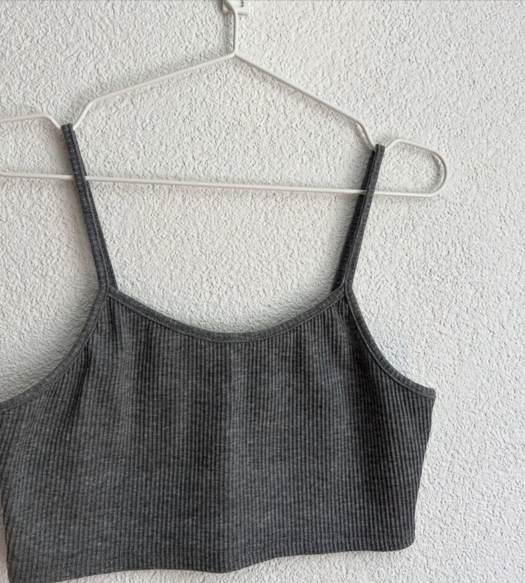 Shein Lotti di vestiti: Set Zweiteiler Top und Leggins – Usato da Chur venduto da jgr_s6mm 2