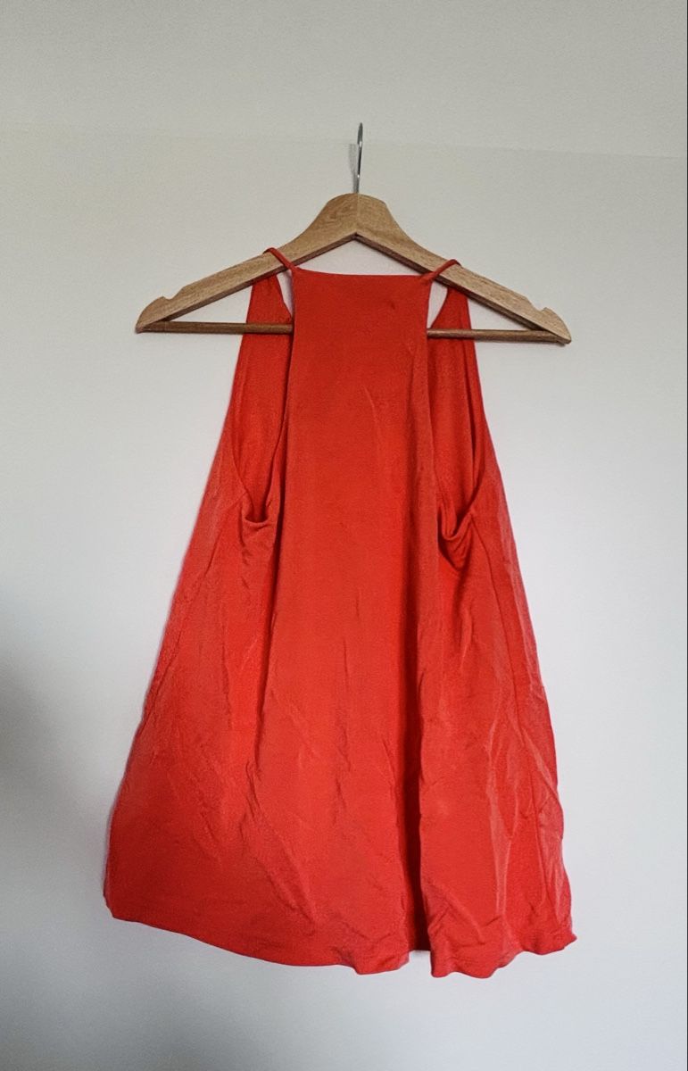 H&M Tops: Fluo Orange Tank Top – Summer Statement Piece 🍊☀️ – D'occasion à Zürich par gia_h8kg 1