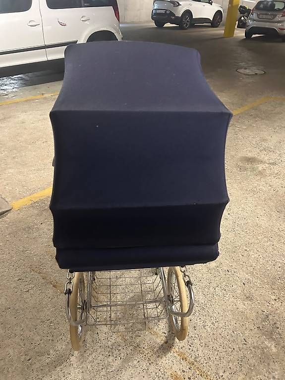 Carrozzine: Kinderwagen aus den 70er-Jahren – Usato da Oberrüti venduto da eve_l68w 1