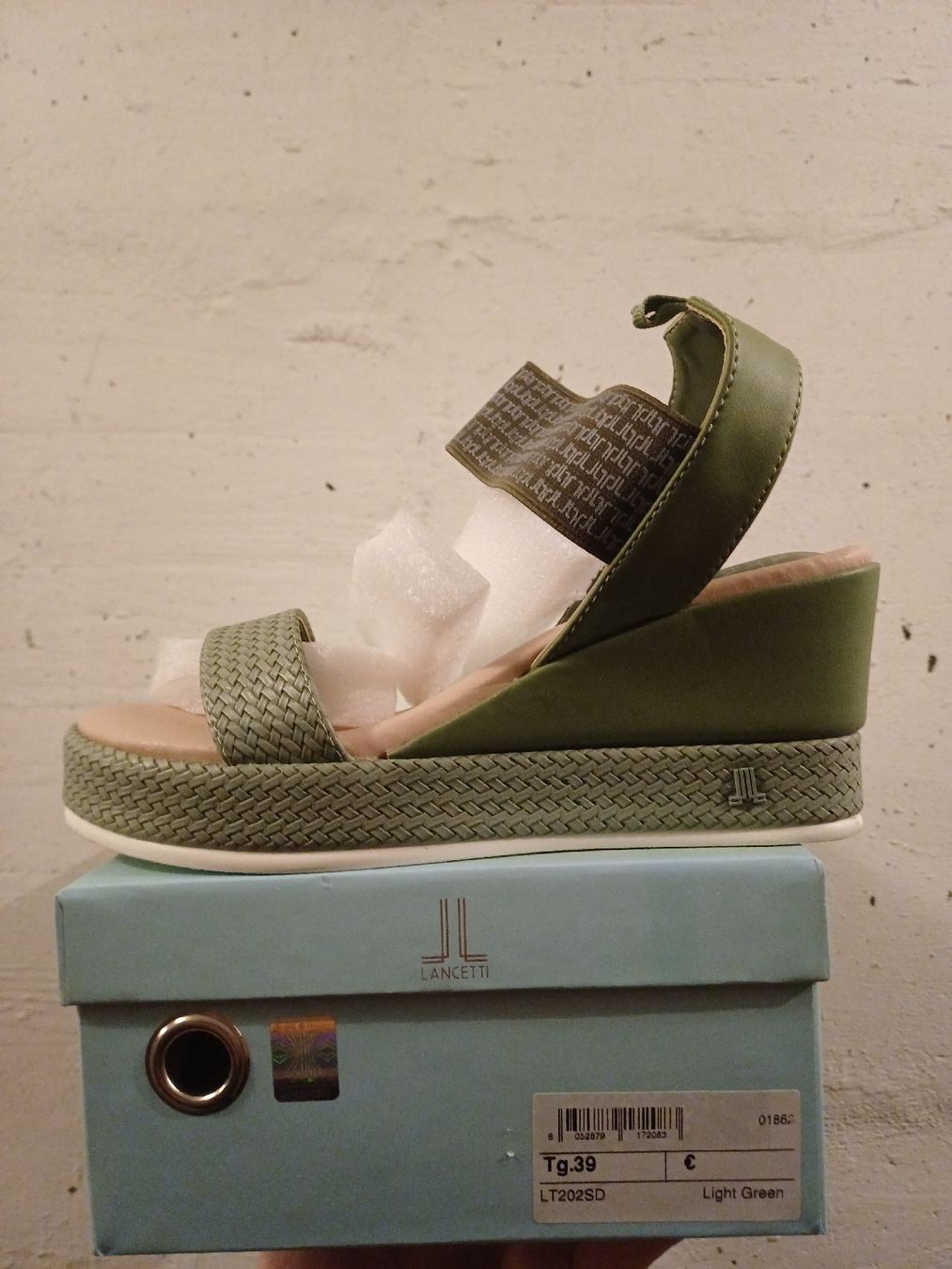Scarpe da donna: sandalo ecopelle zeppa Lancetti – Nuovo e nell'imballaggio originale da Paradiso venduto da pav_y2jb 1