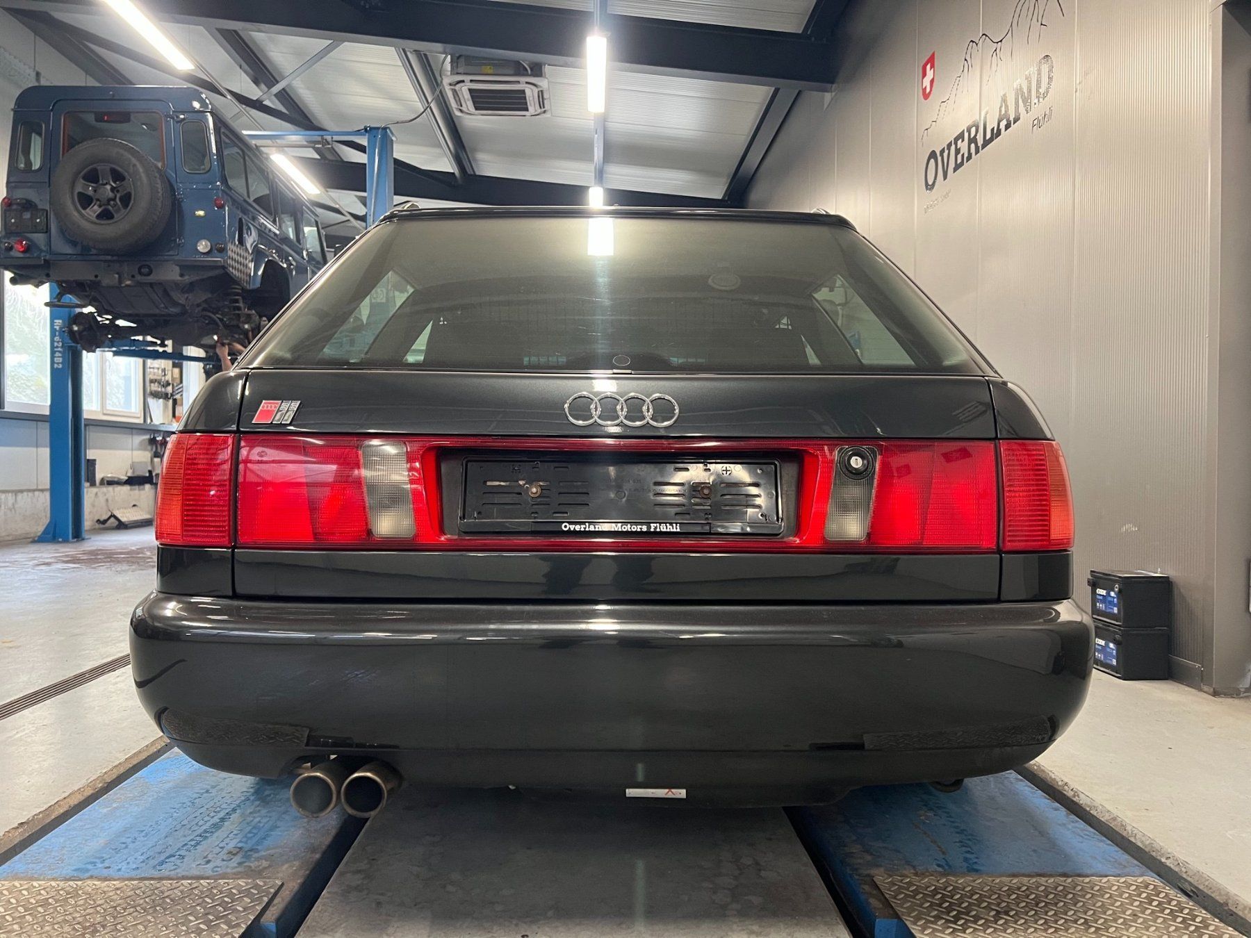 Audi Automobili: Audi S 6 Avant Quattro Turbo – Usato da Flühli LU venduto da Overland_Motors 5
