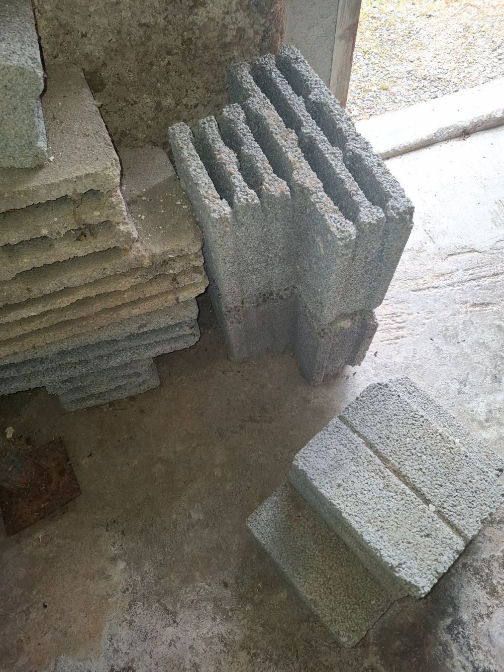 Pietre & tegole: Mauersteine  beton – Usato da Kaltbrunn venduto da sar_2szx 1