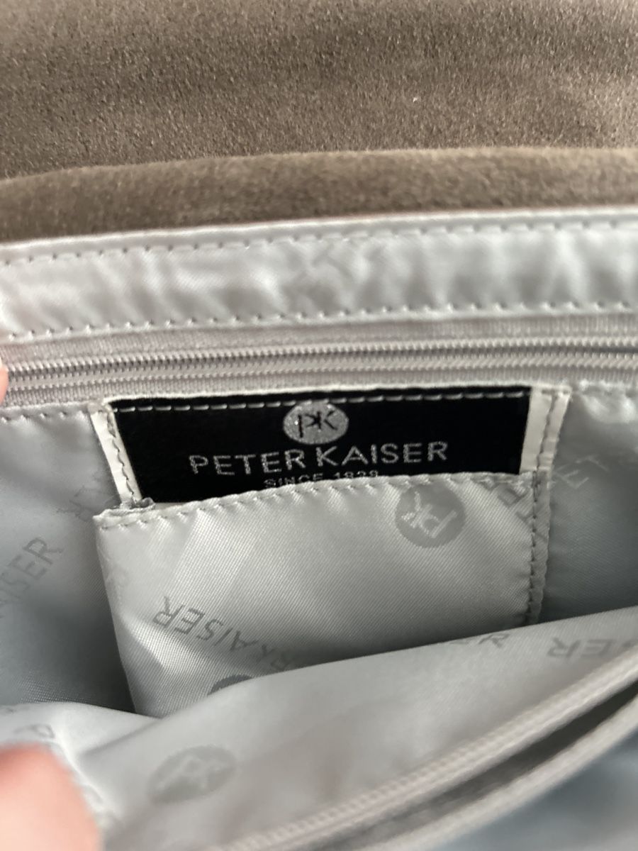 Kaiser Borse da donna: Peter Kaiser Ledertasche Handtasche beige Wildlederoptik – Usato da St.Gallen venduto da lala19 2