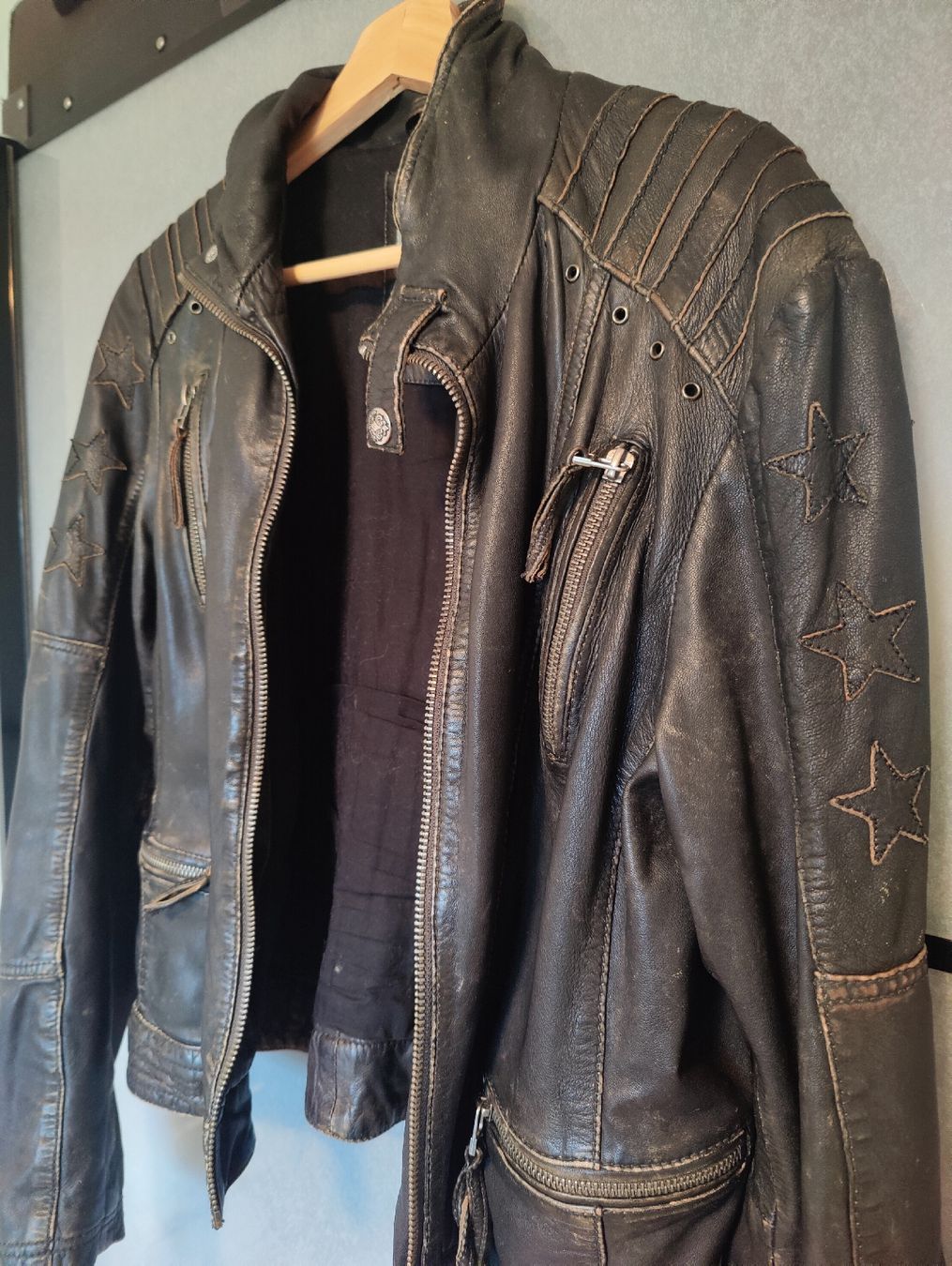 Jacken: Blue Monkey Lederjacke L – Neu (gemäss Beschreibung) aus Zollikofen von Ninu_359 1