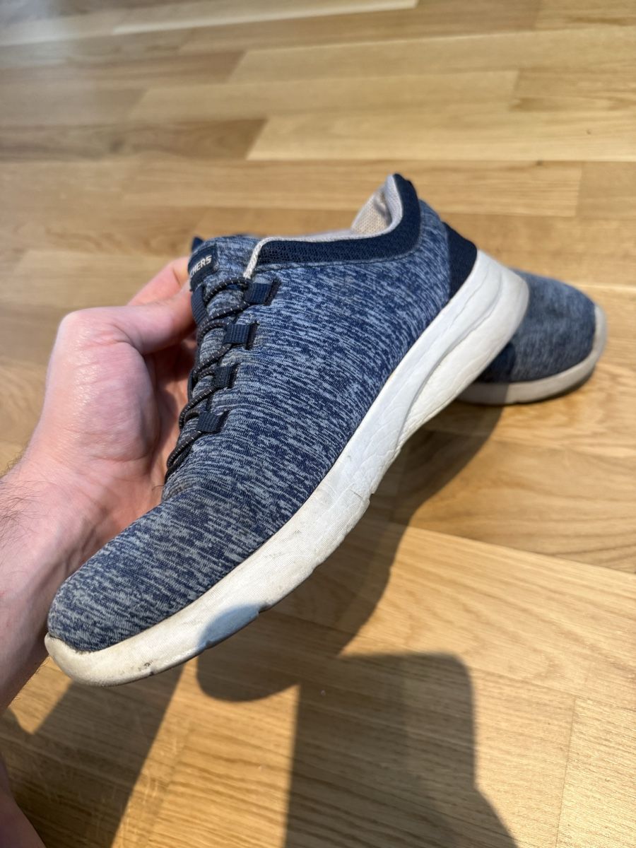 Damenschuhe: Skechers Trainingsschuhe – Gebraucht aus Biel/Bienne von Husseinsheikho 2