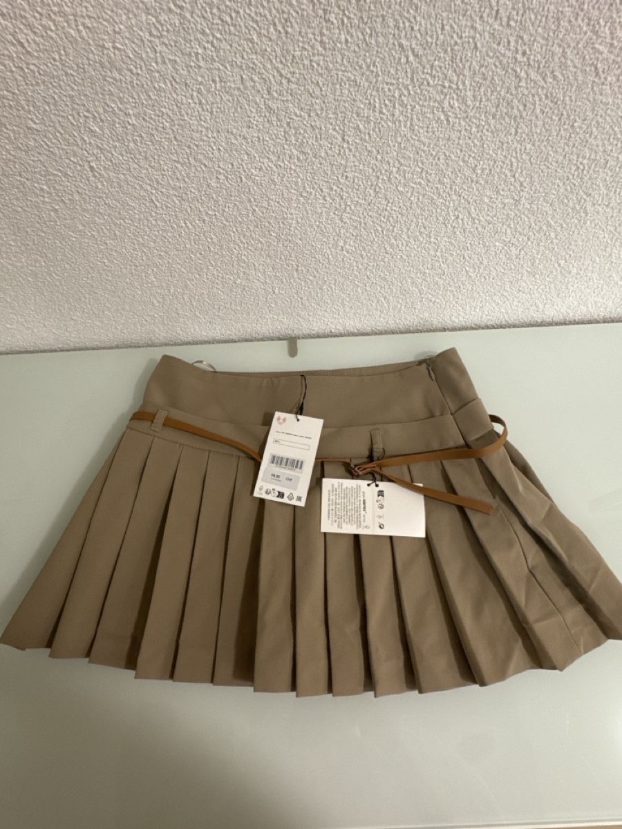 Zara Röcke: Zara xs – Neu und originalverpackt aus Menziken von Ranma 1