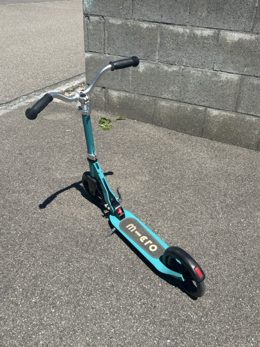 Micro Kickboard: Micro Scooter mit City guter Zustand – Usato da Wilen b. Wil venduto da sanyy1914 1