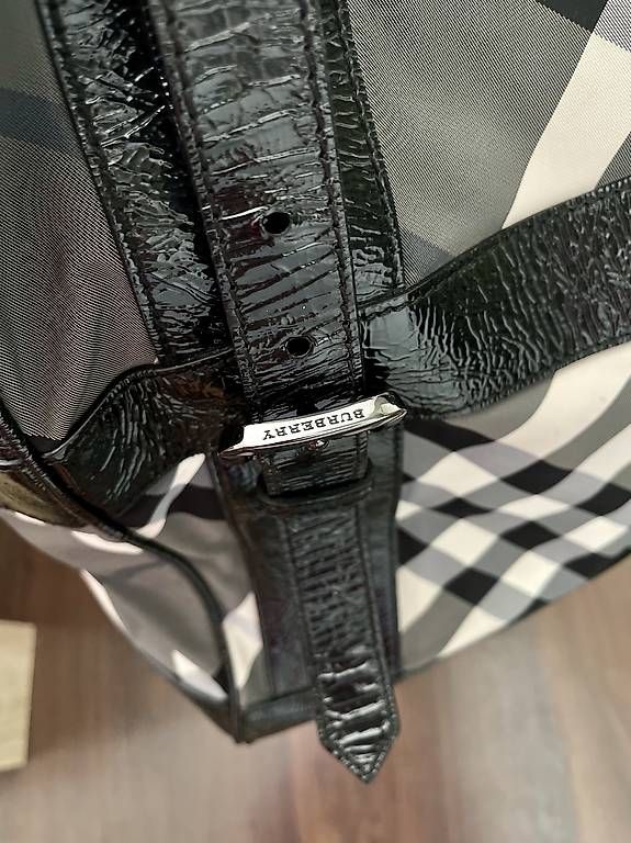 Burberry Taschen: Burberry bag  borsa – Gebraucht aus Paradiso von fio_mhn6 2