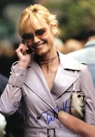 Amber Valletta 1974- Autogramm signiert Foto 20x30cm