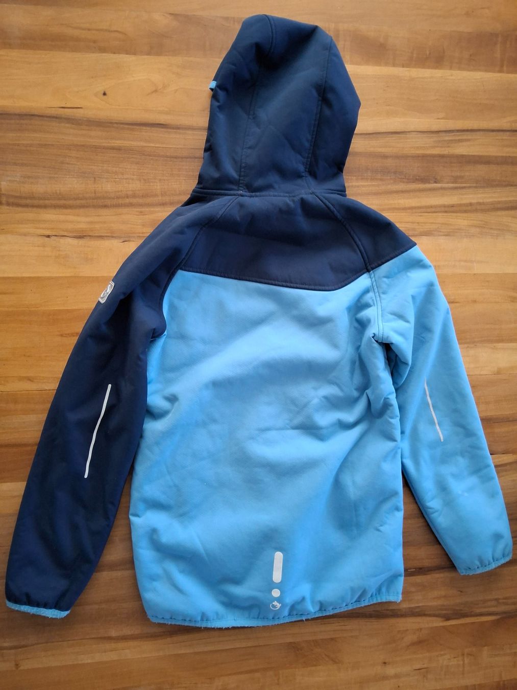 Trevolution Giacche & Cappotti: Kinder Softshelljacke Grösse 140 gut erhalten – Usato da Sachseln venduto da Cadfael1 1