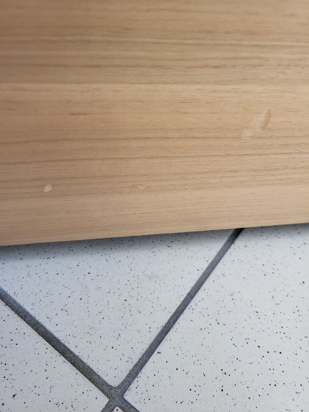 Interio Cassettiere: Interio Sideboard mit Schiebetür – Usato da Birsfelden venduto da Osso8 6