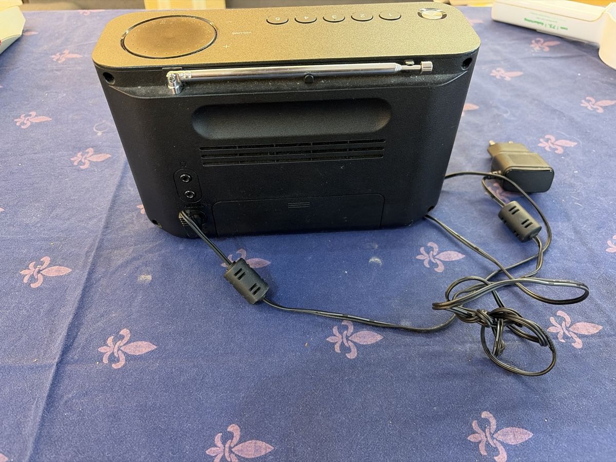 Sony Radios: Digitalradio Sony XDR-S61D, – Gebraucht aus Füllinsdorf von Rollex 2