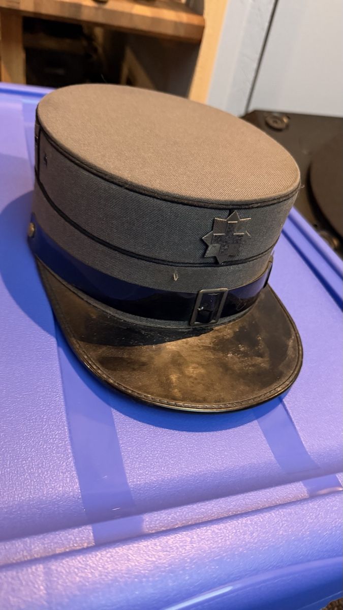 Schweizer Armee Hüte, Mützen & Caps: Schweizer Armee Mütze – Gebraucht aus Zwingen von bjo_mt5f