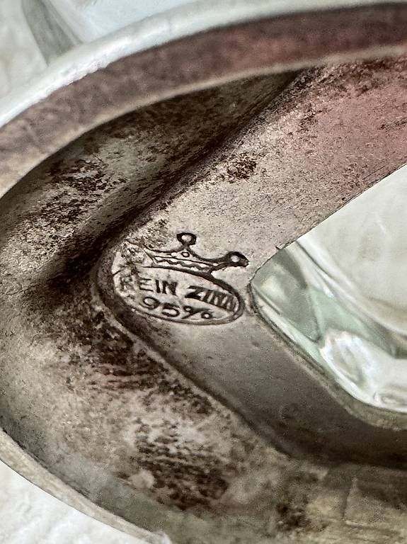 Caraffe: Dekorative Glaskaraffe mit Zinn-Verzierung – Usato da Wallisellen venduto da Ceno_ZH 2