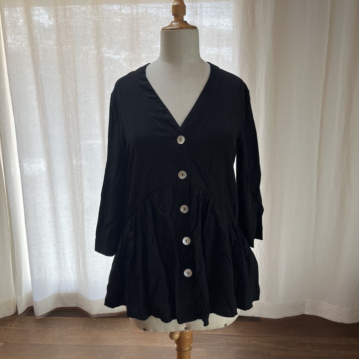 Camicette: Luftige Bluse Gr. XS in schwarz  – Usato da Cunter venduto da tiramisuuu_