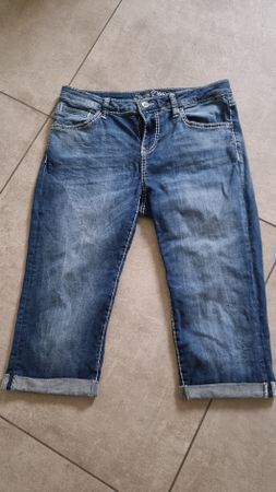 Sommer Capri Jeans Gr. 38 blau Damenhose Soccs Denim