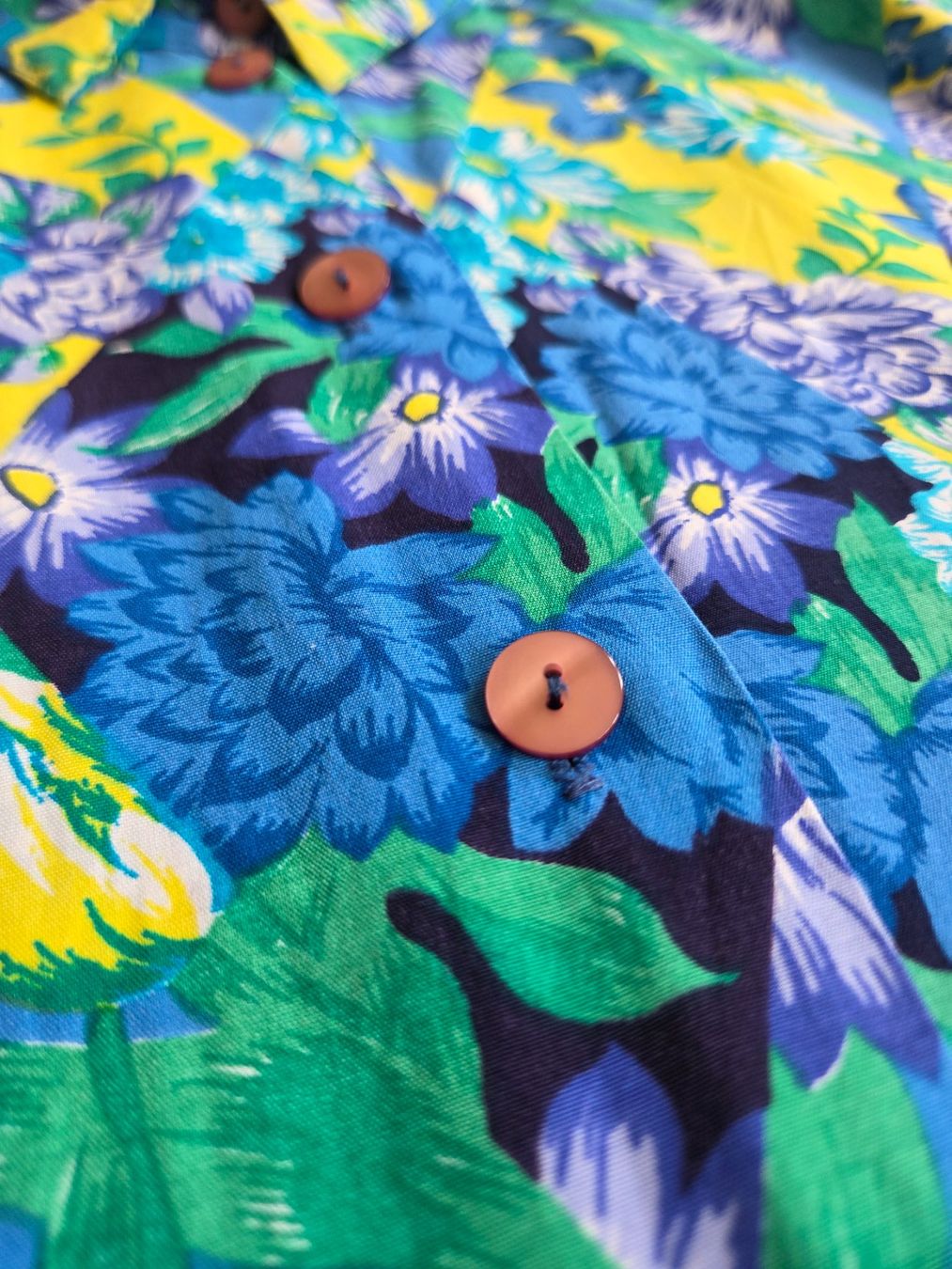 Camicette: Vintage Blumenbluse – 90er – Usato da Bern venduto da -Aniko- 3