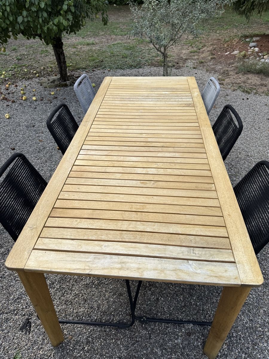 Giardimo Tische: Gartentisch der Marke Giardimo 220 cm lang – Gebraucht aus Gerlafingen von Humpty_3 1