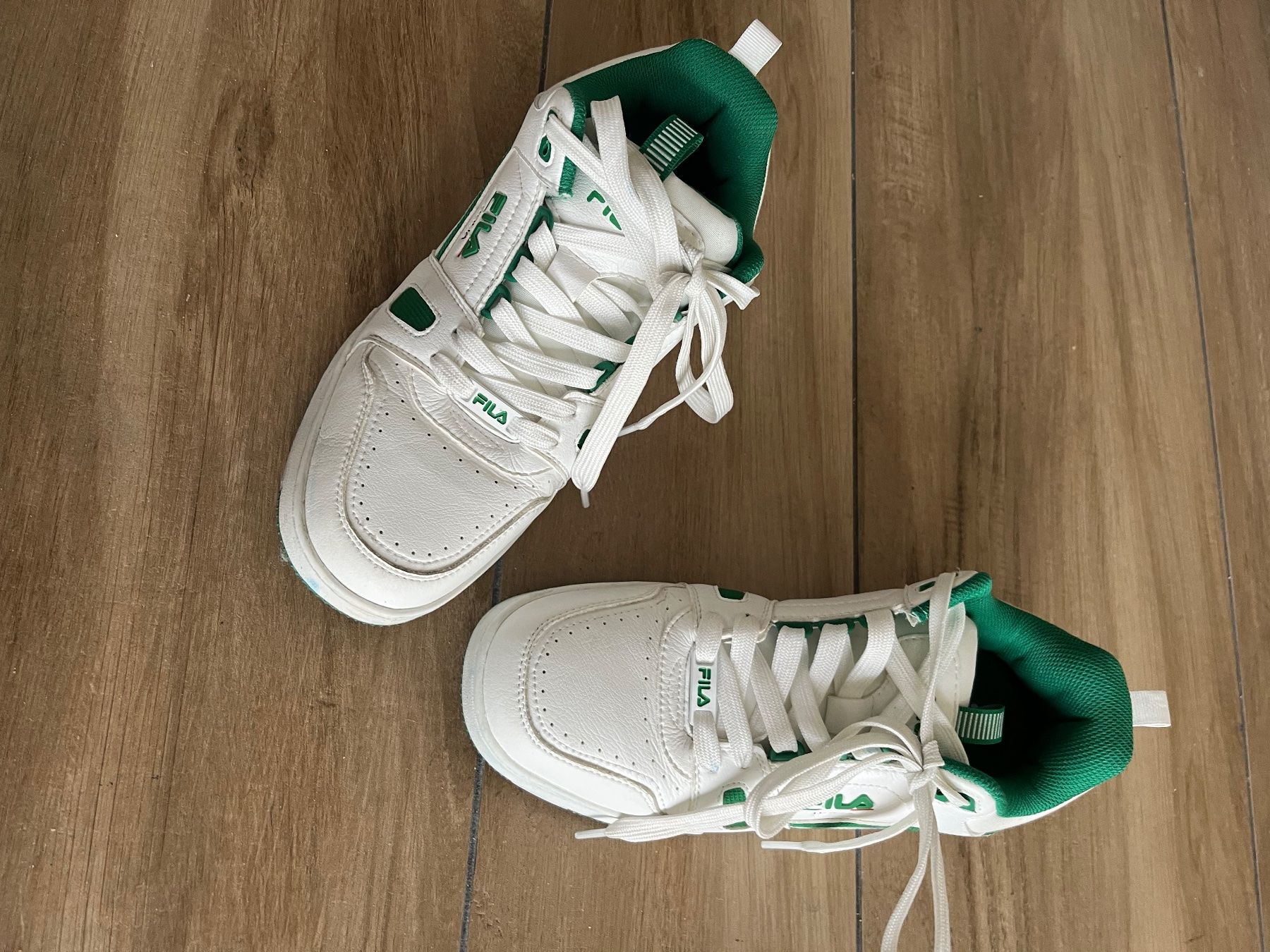Fila Scarpe da uomo: Sneakers – Nuovo (secondo la descrizione) da Faoug venduto da metropark