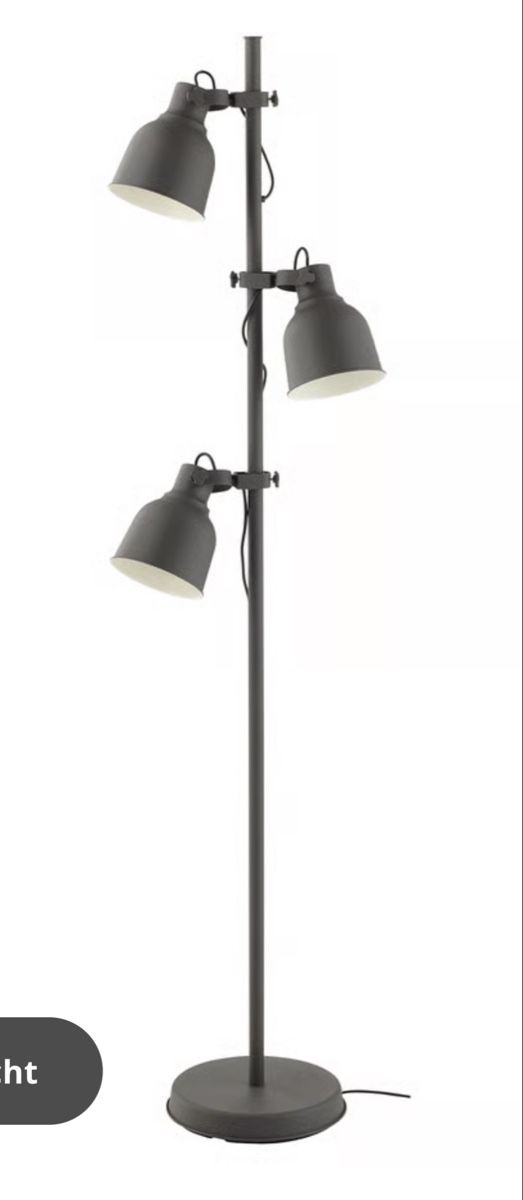 Ikea Lampade: Modern Industrial Style Floor Lamp - Three Adjustable Heads – Nuovo (secondo la descrizione) da Genève venduto da pav_56rv