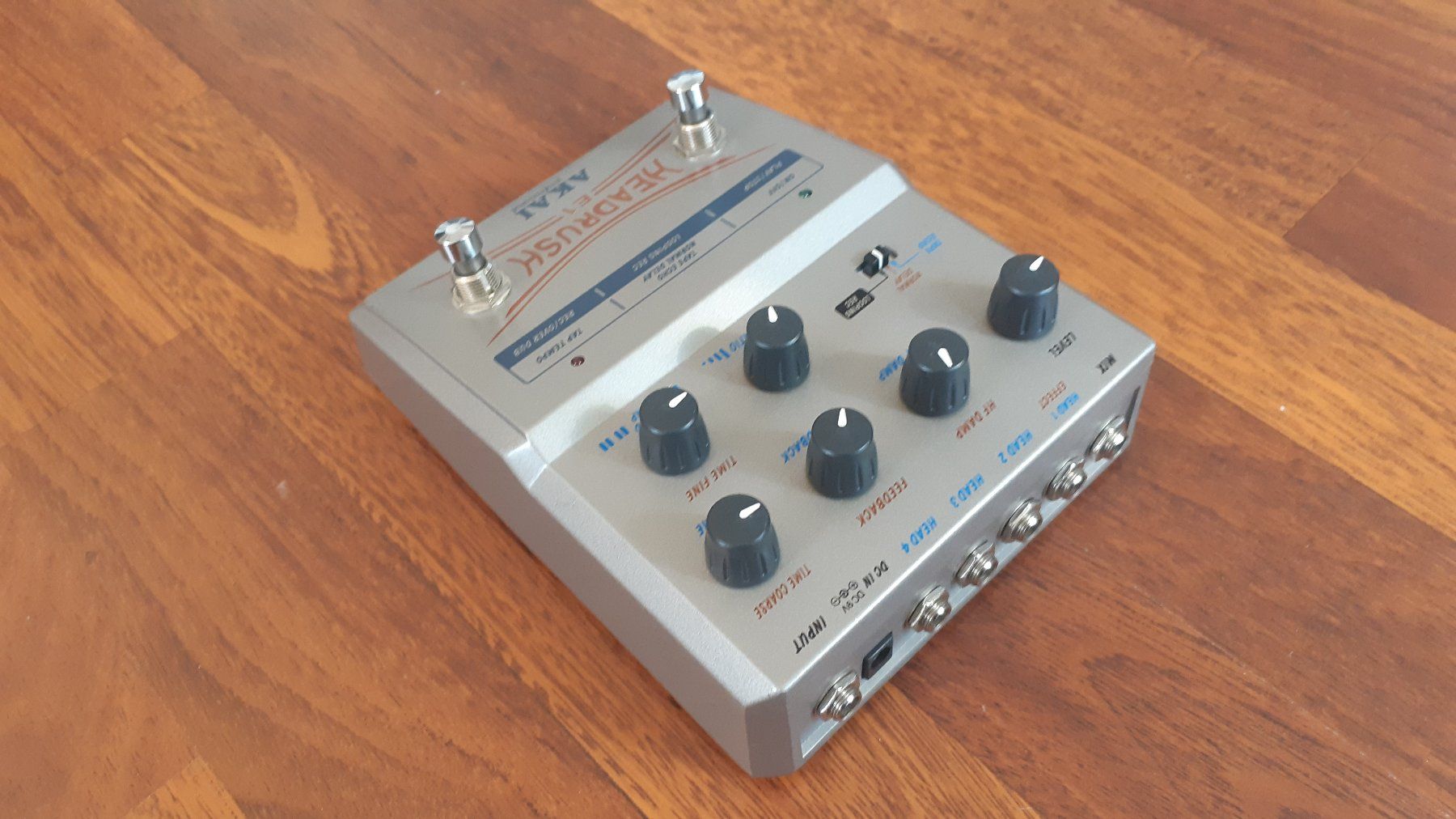 Akai Musikinstrumente: Akai Headrush E1 - Delay/Looper – Gebraucht aus Bern von beerzel 1