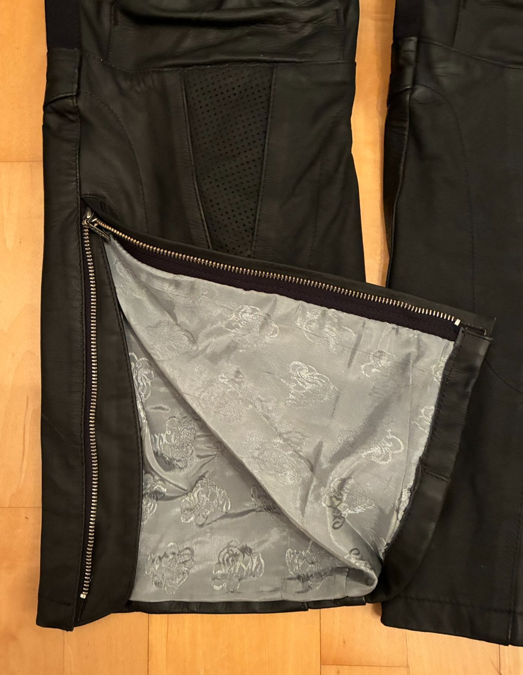 Held Pantaloni: Lederhose Held Gr.38 – Usato da Volketswil venduto da Coruja58 3
