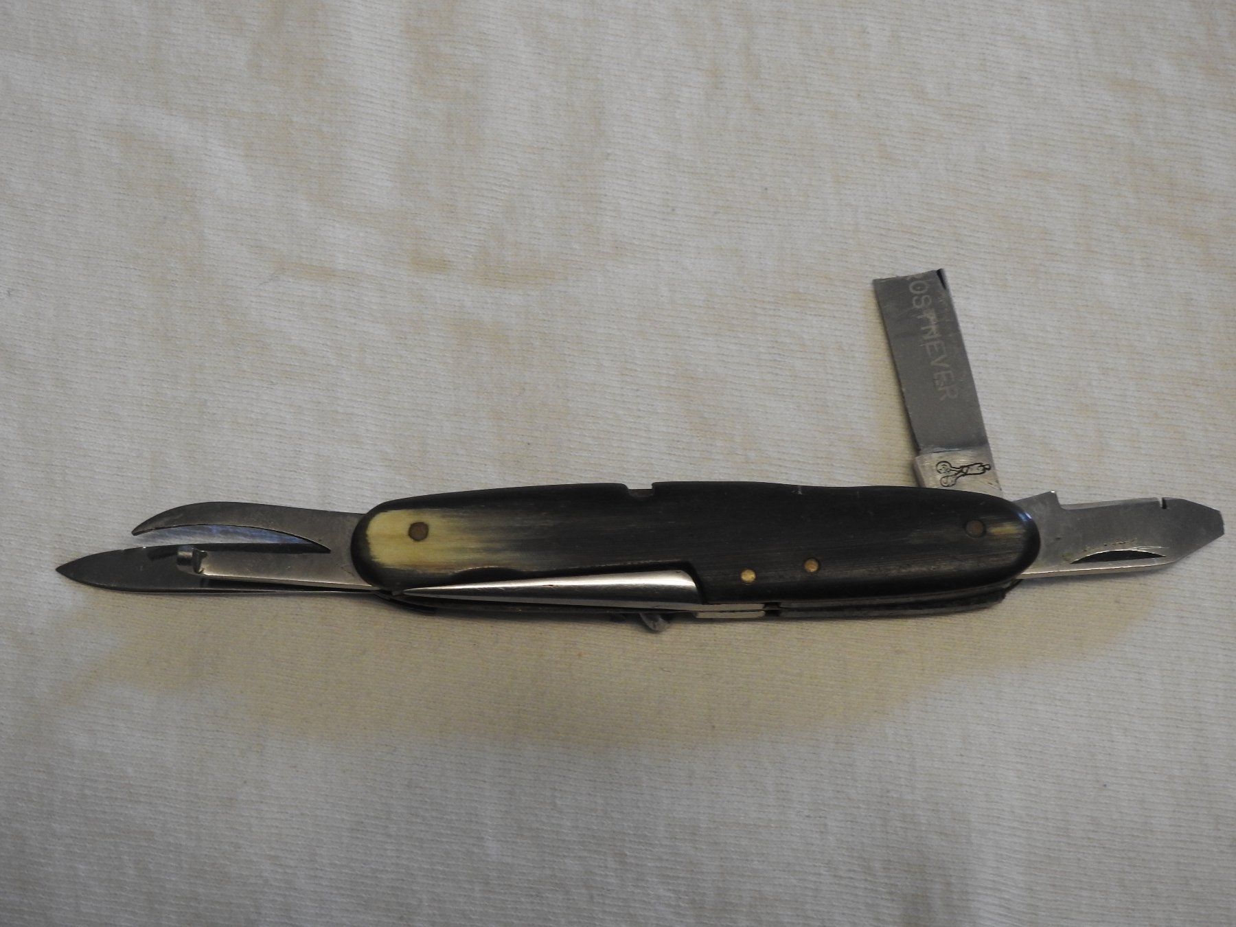 Coltelli tascabile: altes defektes Messer mit Griff aus Horn – Difettoso da Uznach venduto da killroy99 2