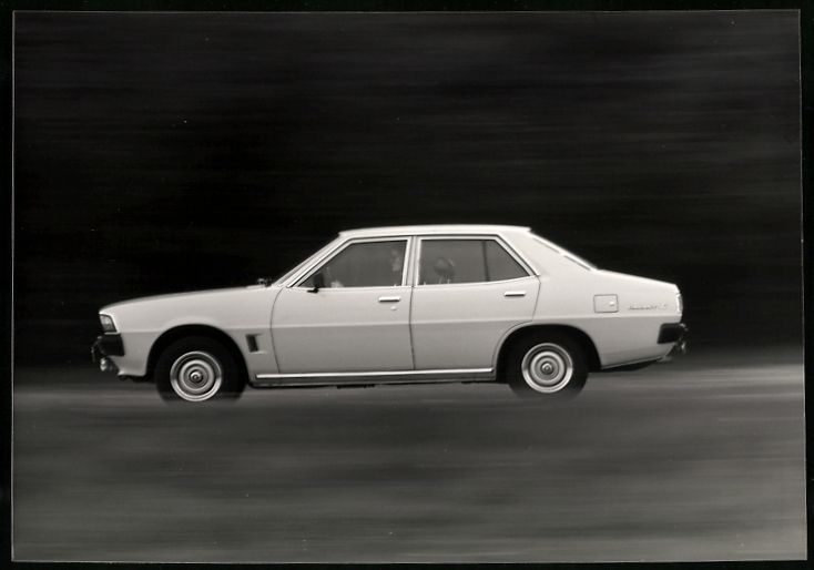 Fotografie & Manifesti: Fotografie Auto Mitsubishi Galant Sigma, – Usato da Berlin venduto da bartko-reher